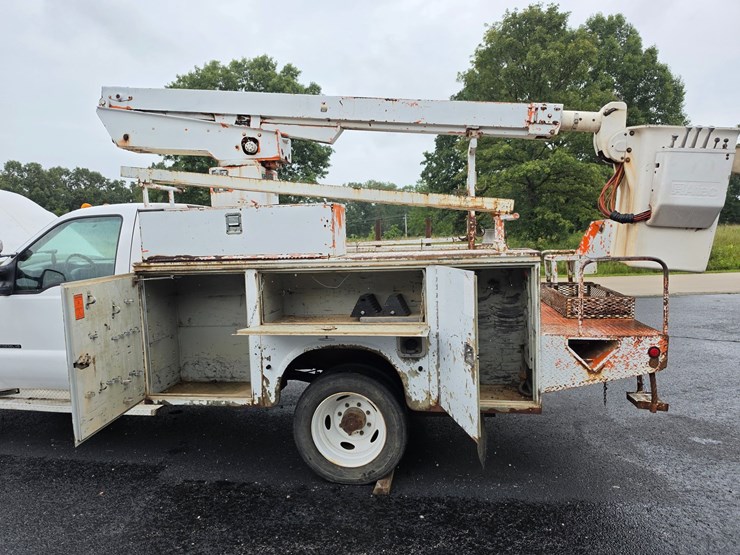 2000-ford-f550-image-65