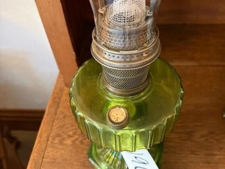 kerosene-lamp-image-3