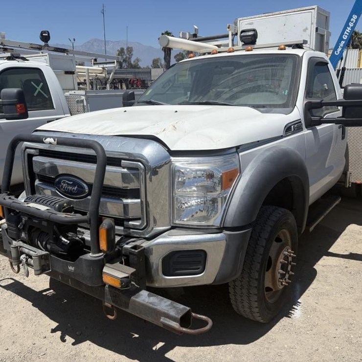 2012 FORD F450