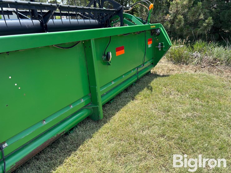 2011-john-deere-630f-image-14