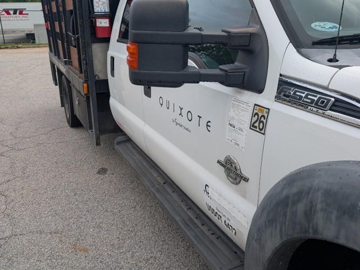 2012-ford-f550-image-19
