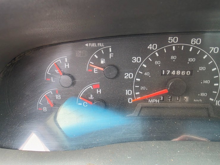 2000-ford-f550-image-57