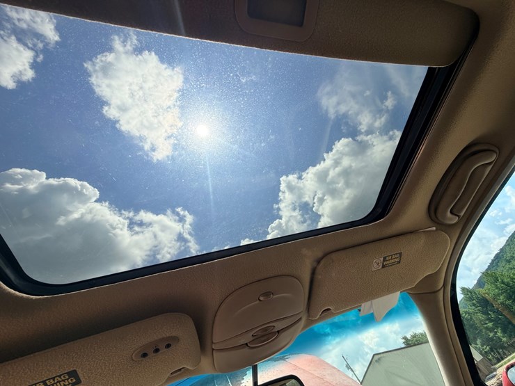 #25037-•-1998-lincoln-continental-passenger-car-image-50