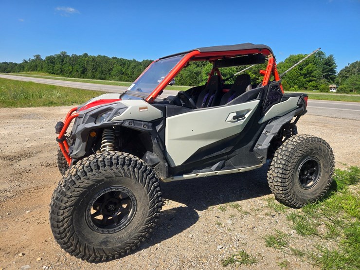 #24985-•-2021-can-am-1000-side-by-side-image-3