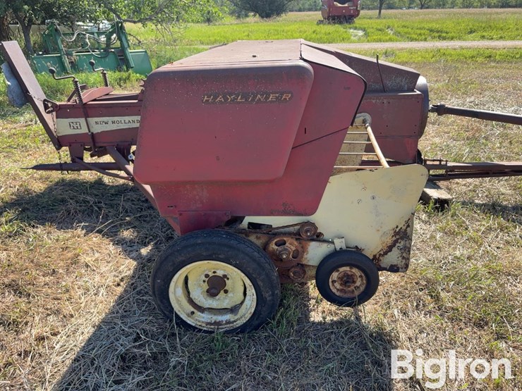 new-holland-271-image-17