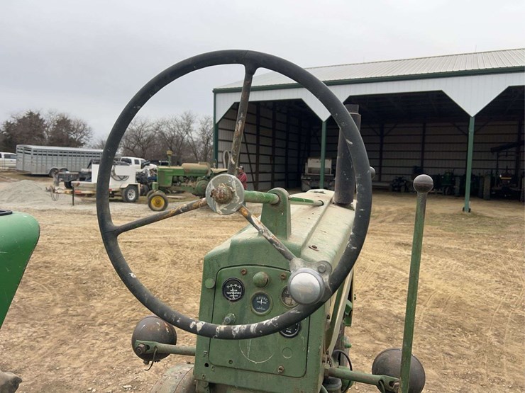 john-deere-620-image-45