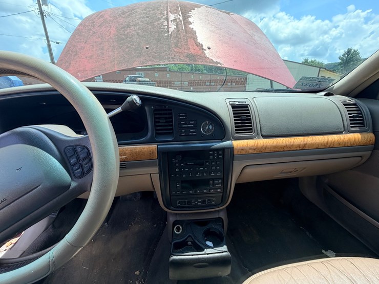 #25037-•-1998-lincoln-continental-passenger-car-image-35