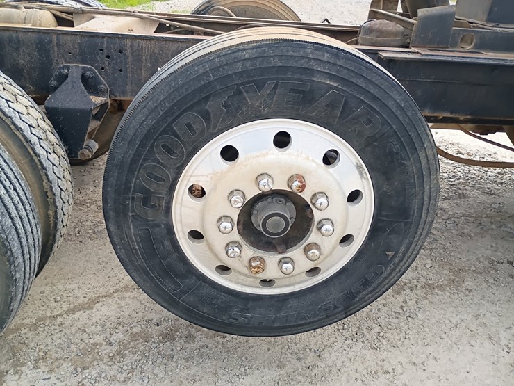 #24861-•-1988-freightliner-flc-dump-truck-image-117