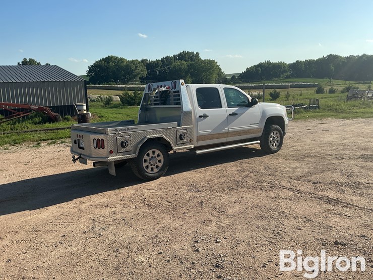 2012-gmc-sierra-2500-image-5