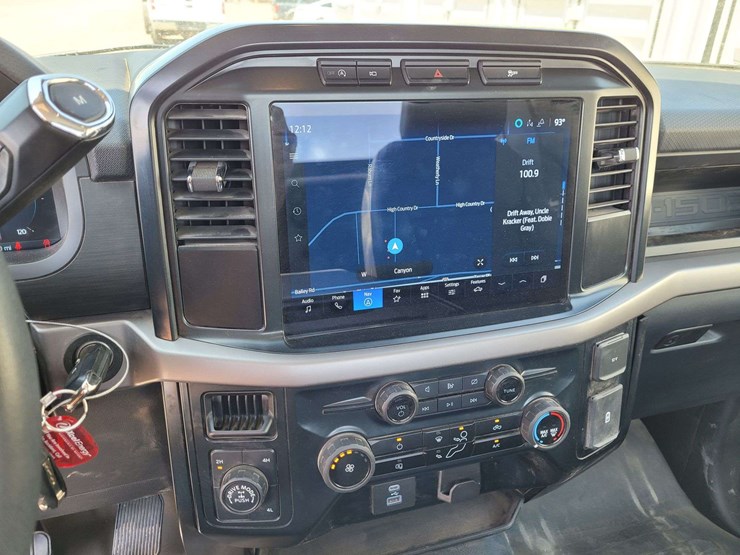 2024-ford-f150-image-13