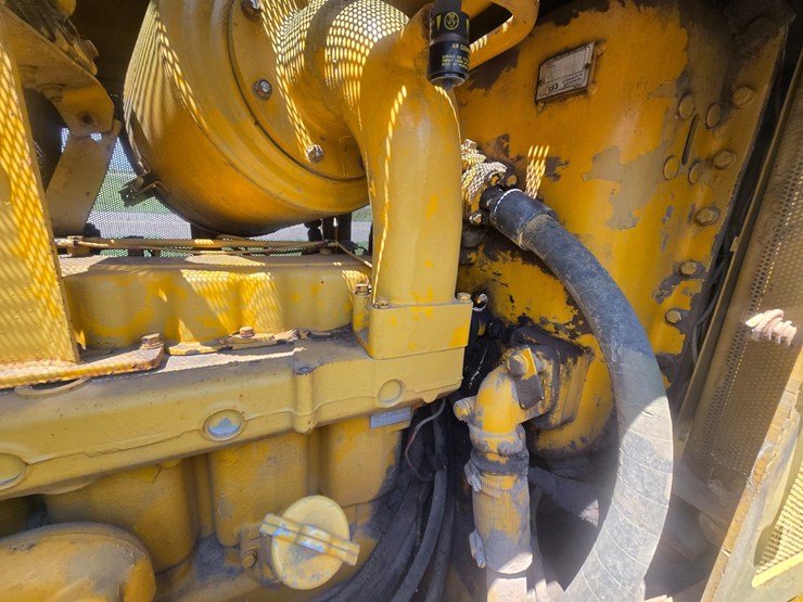 caterpillar-d5-image-23