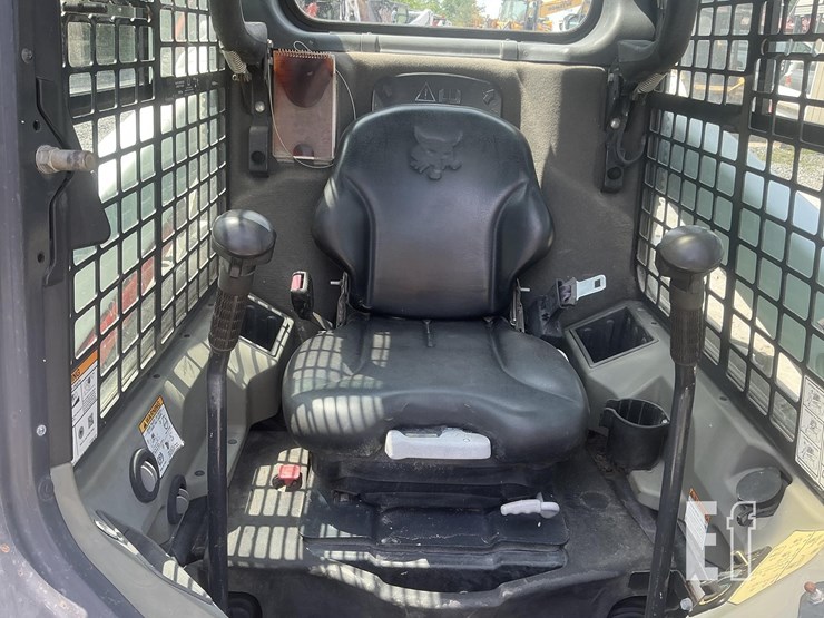 2019-bobcat-t550-image-14