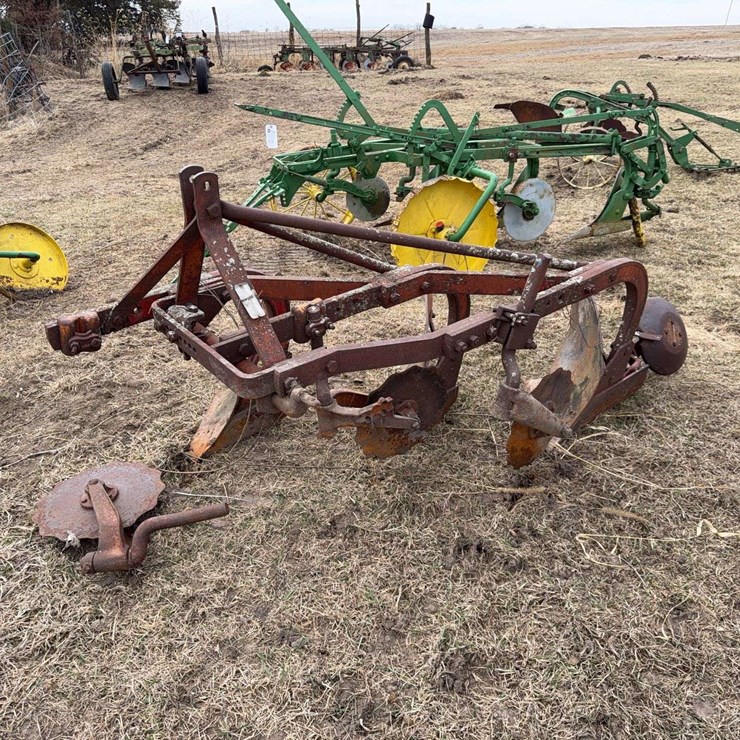 John Deere Pull Type Three Bottom Plow