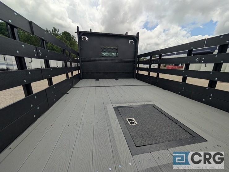 2012-freightliner-m2-stakebed-truck-image-10