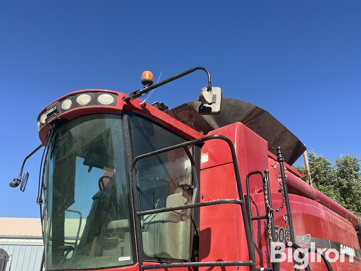 2011-case-ih-5088-image-9