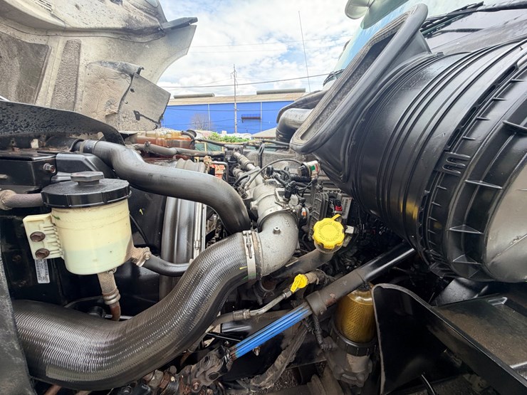2014-international-prostar-image-80