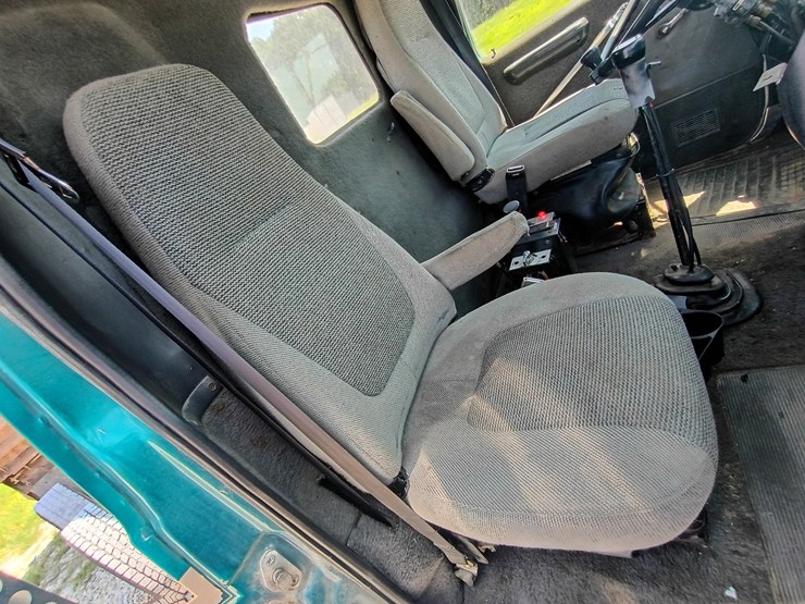 1994-ford-ltla9000-image-64