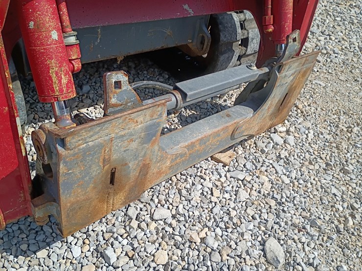 2023-takeuchi-tl10v2-image-55