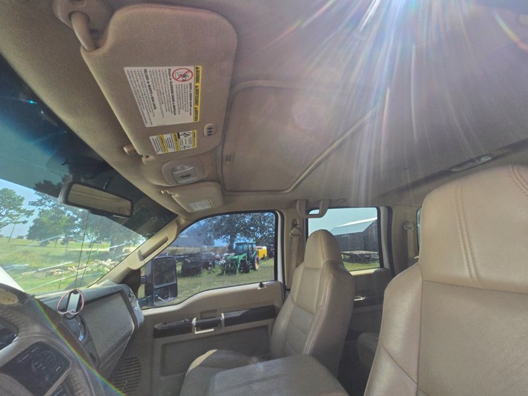 2010-ford-f350-image-25