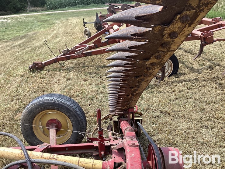 new-holland-455-image-11
