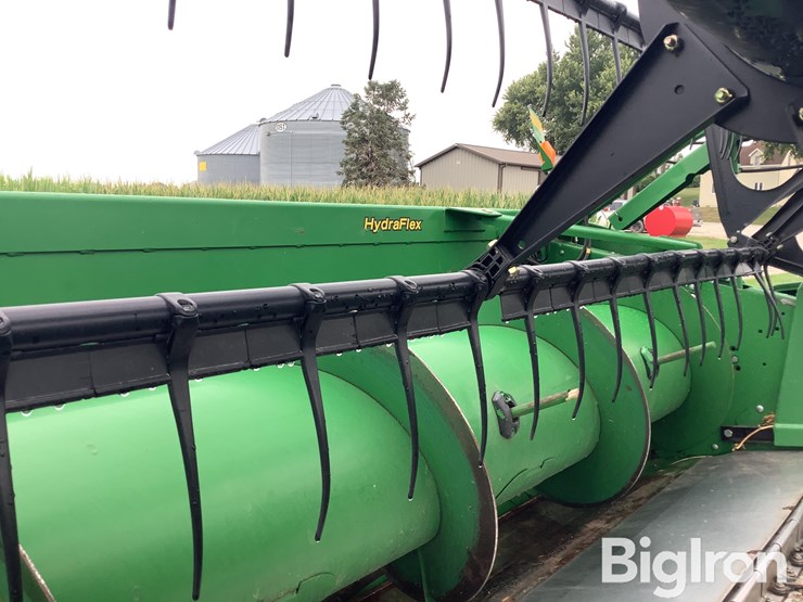 2011-john-deere-630f-image-13
