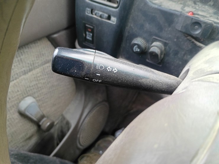 1998-toyota-tacoma-image-50