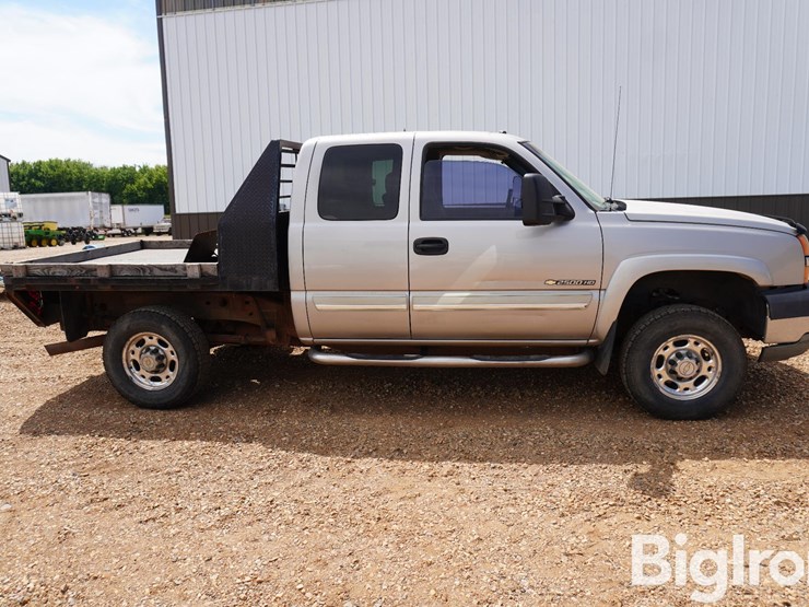 2006-chevrolet-2500-image-4