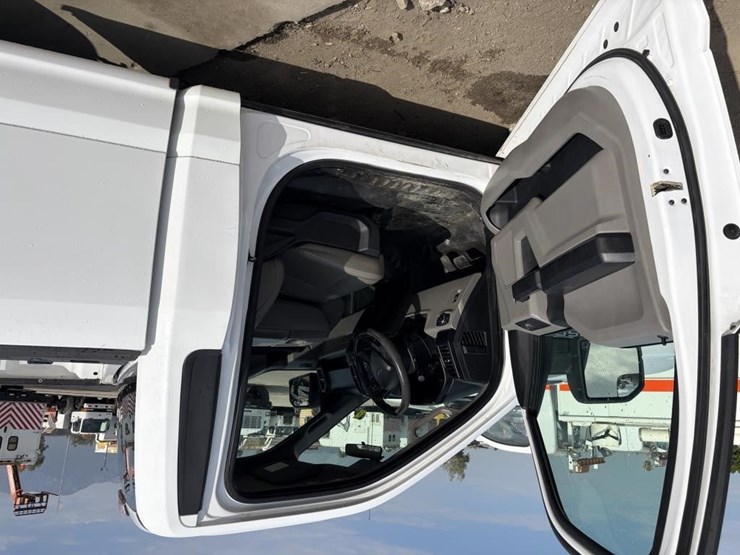 2016-ford-f150-image-11