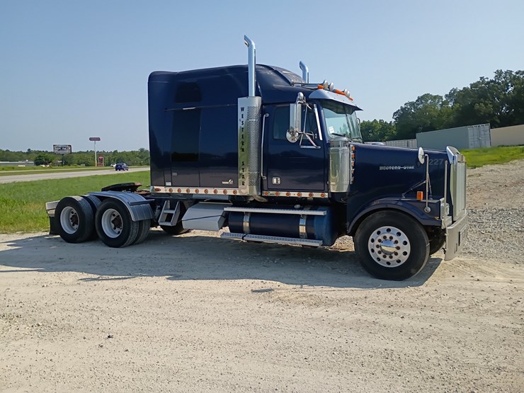 2006-western-star-4900-image-12