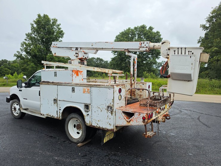 2000-ford-f550-image-7