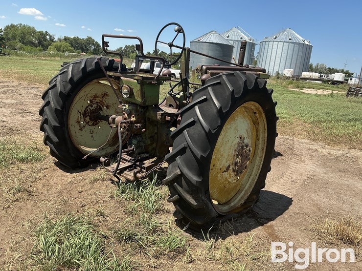 1949-john-deere-b-image-5