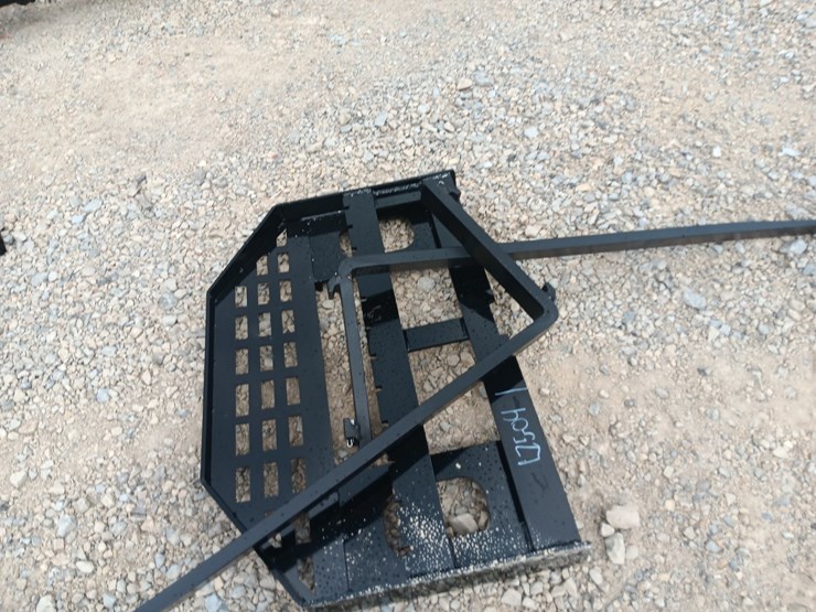 #l75-041-•-future-pallet-fork-skid-steer-attachment-image-5