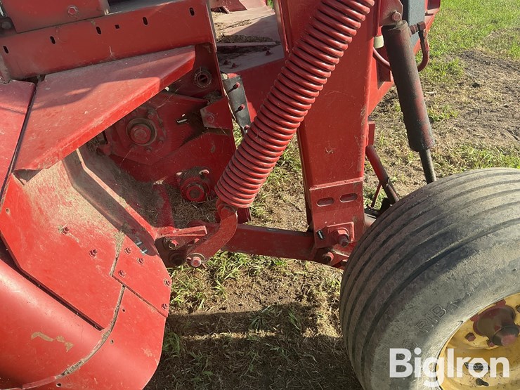 new-holland-1431-image-12