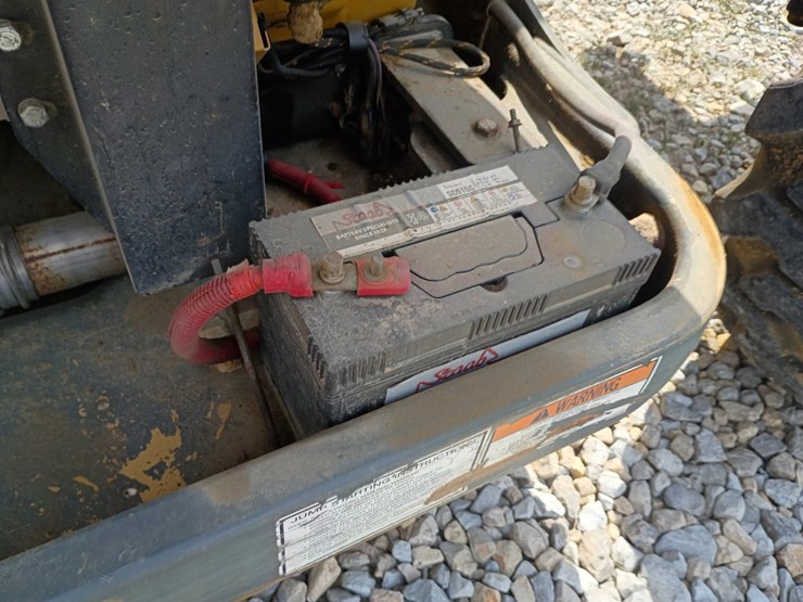 2004-jlg-g6-42a-image-17