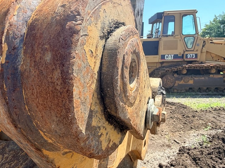 2010-caterpillar-328d-image-142