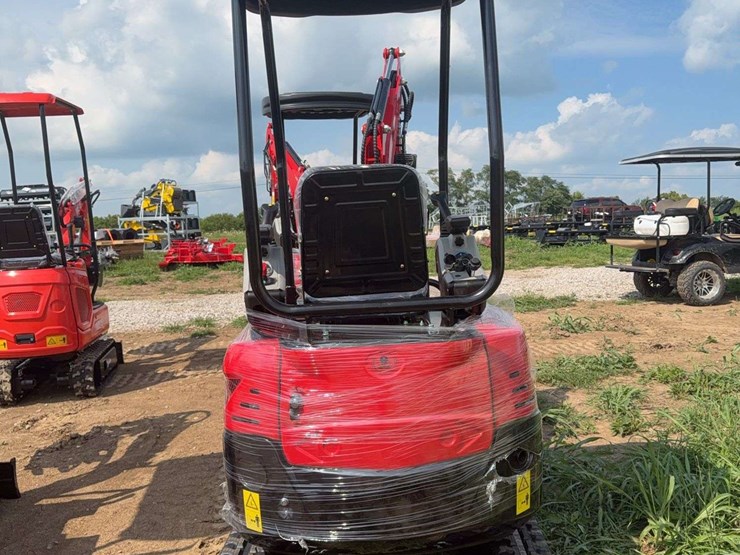 yanmar-diesel-engine-excavator-sdee22-image-5