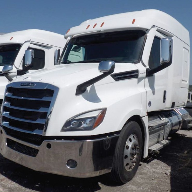 2024 FREIGHTLINER CASCADIA 126