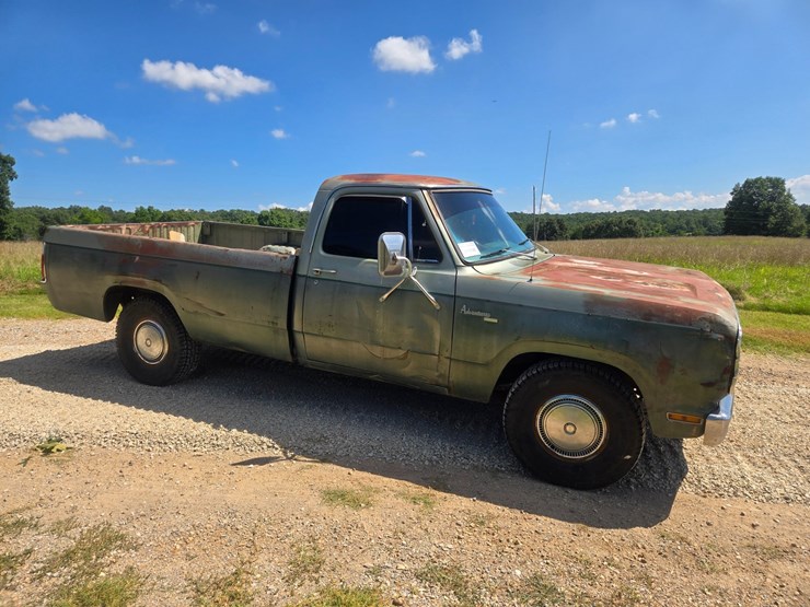 1977-dodge-150-image-15