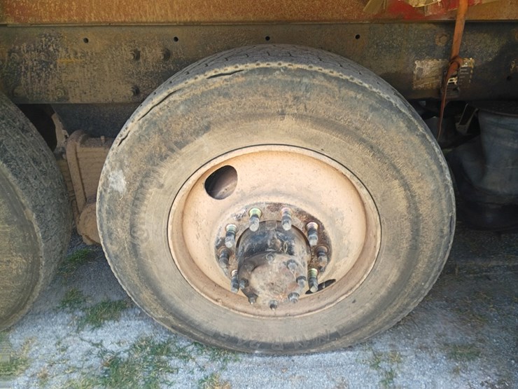 1997-mack-rd688s-image-89