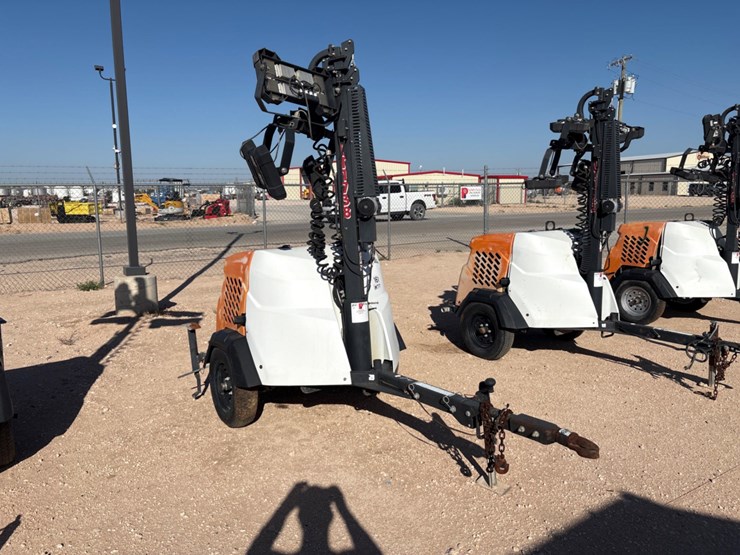 2017-generac-mobile-products-mlt6smds-6kw-s/a-bumper-pull-light-tower-image-2