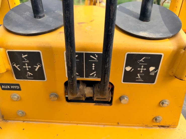 2007-john-deere-110-image-40