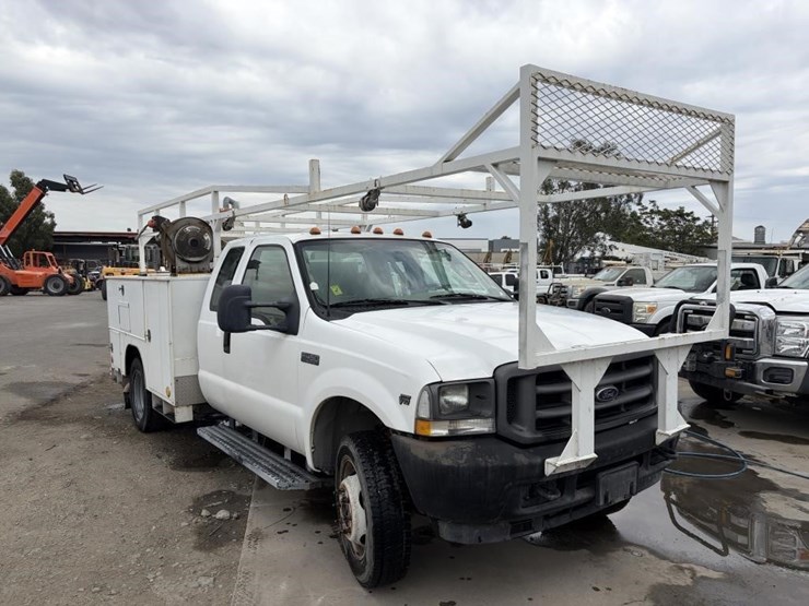 2003-ford-f450-xl-image-2