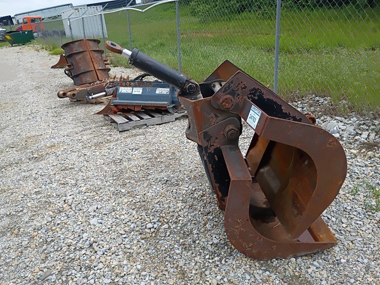 #24763-•-large-grapple-image-5