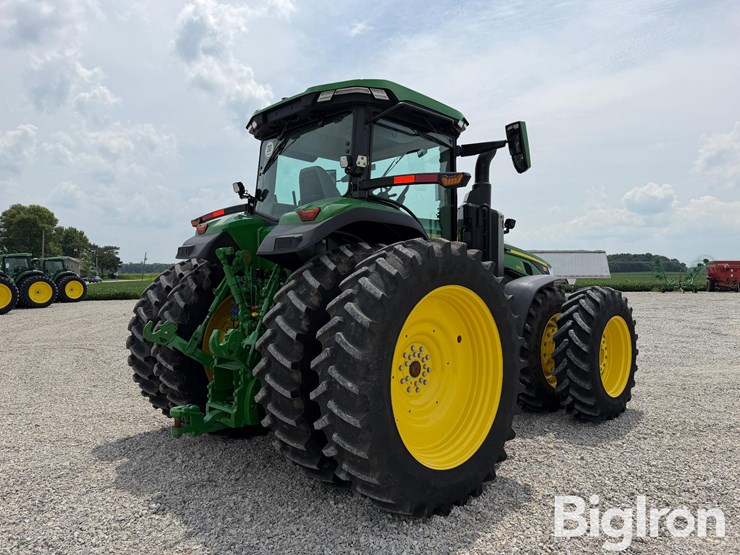 2025-john-deere-8r-370-image-5