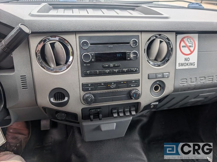 2013-ford-f550-image-8