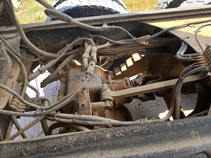 2002-mack-rd688s-image-72