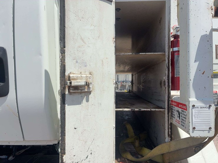 2008-international-workstar-7400-image-18