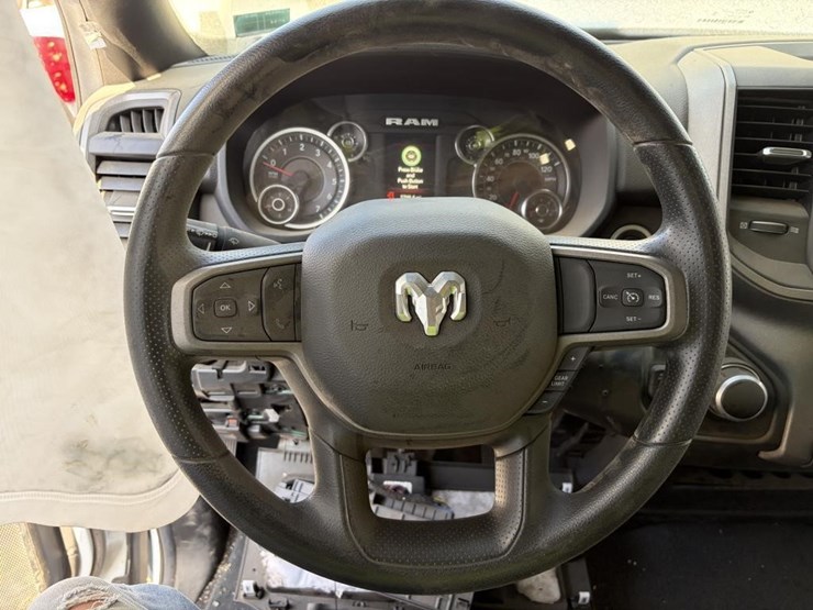 2023-dodge-ram-2500-image-18