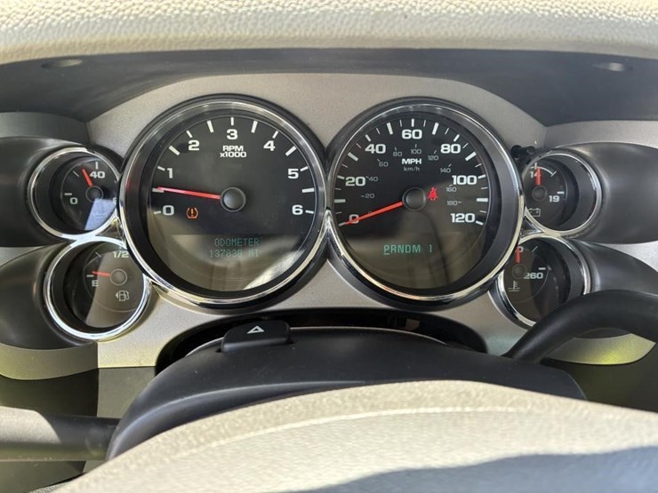 2012-gmc-sierra-2500hd-image-23