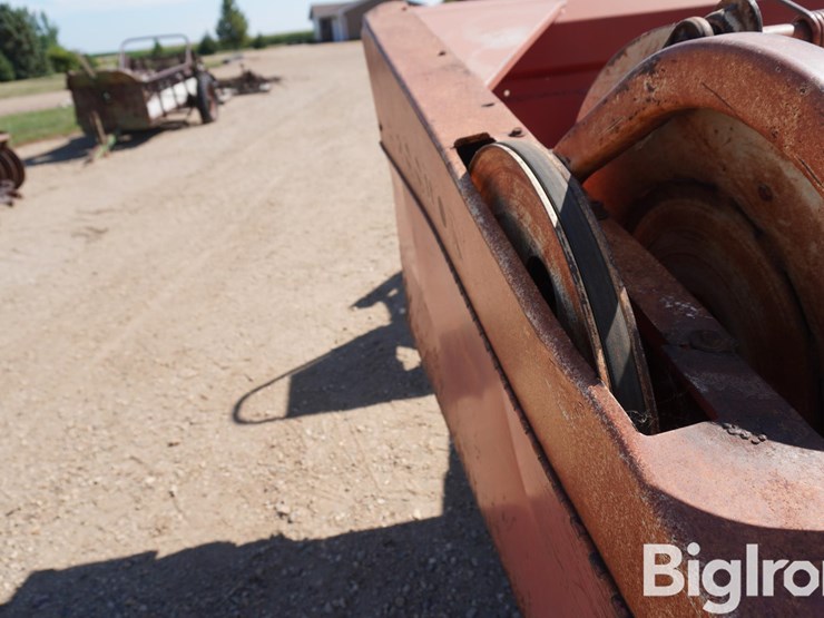 hesston-500-image-19